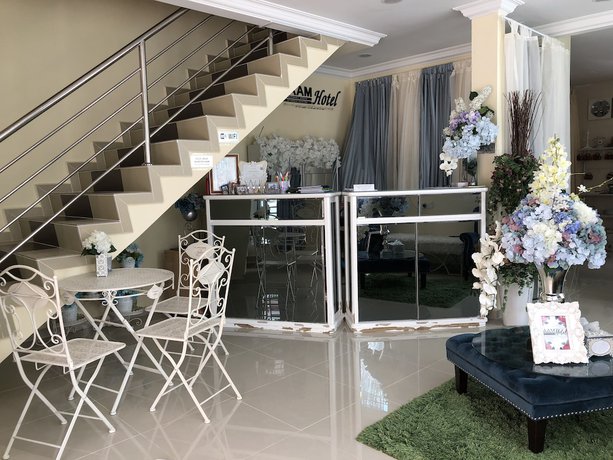 Imagen de los interiores del Hotel Aam. Foto 16