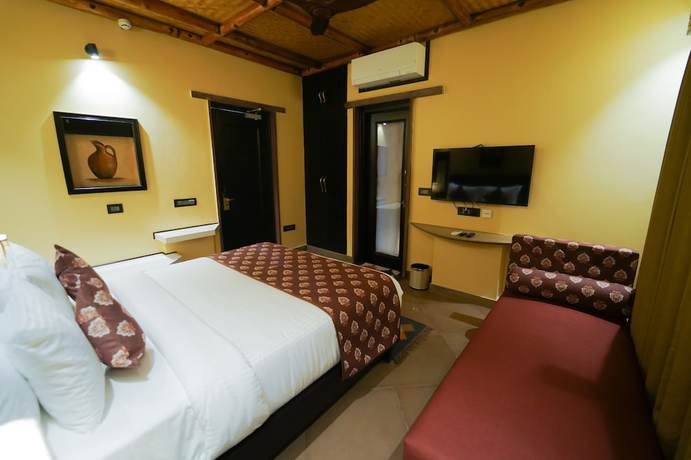 Imagen de la habitación del Hotel Aamaghati Wildlife Resort. Foto 6