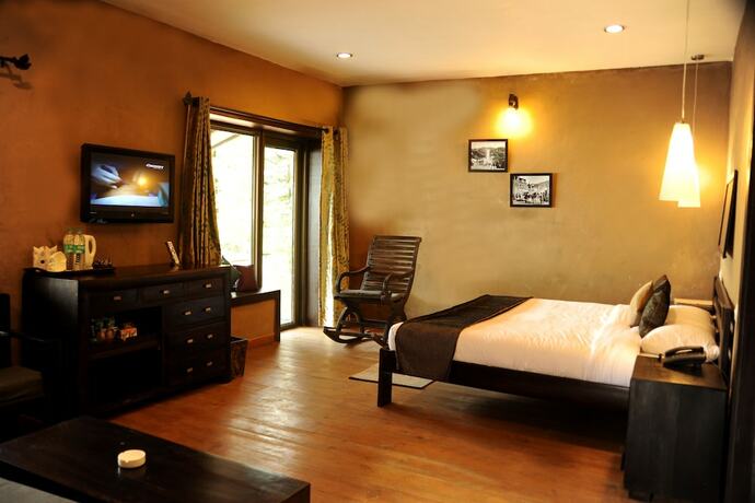 Imagen de la habitación del Hotel Aamod Dalhousie. Foto 18