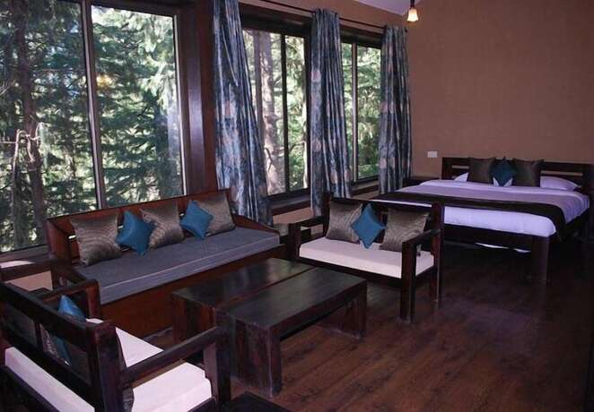 Imagen general del Hotel Aamod Dalhousie. Foto 11