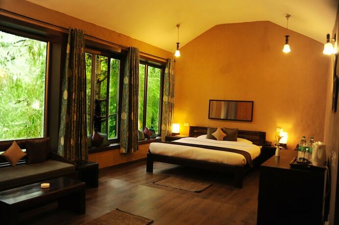 Imagen general del Hotel Aamod Dalhousie. Foto 15