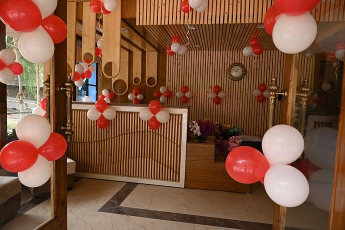 Imagen general del Hotel Aamod Suites - Dalhousie. Foto 2