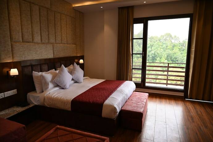 Imagen general del Hotel Aamod Suites - Dalhousie. Foto 9