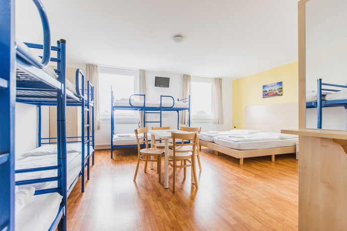 Imagen de la habitación del Hotel A&O Berlin Hauptbahnhof. Foto 6