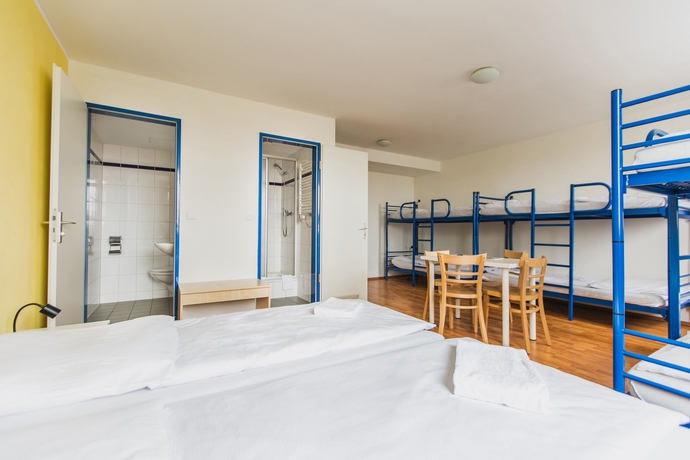 Imagen de la habitación del Hotel A&O Berlin Hauptbahnhof. Foto 7