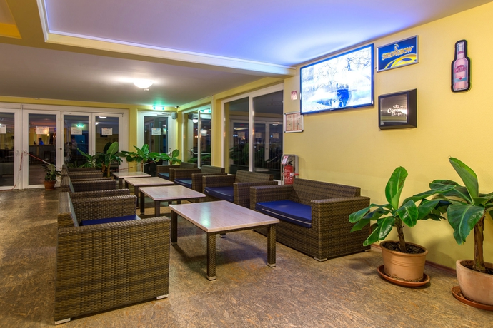 Imagen de los interiores del Hotel A&O Berlin Hauptbahnhof. Foto 15