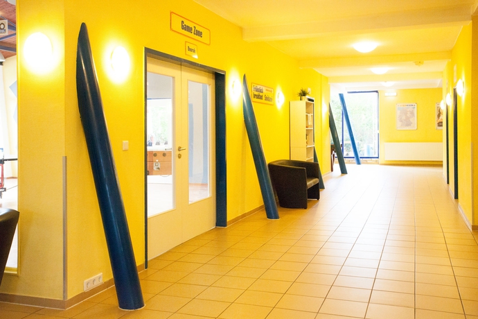 Imagen de los interiores del Hotel A&O Prag Metro Strizkov. Foto 11