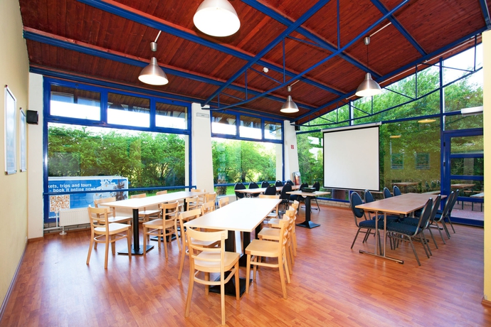 Imagen de los interiores del Hotel A&O Prag Metro Strizkov. Foto 14