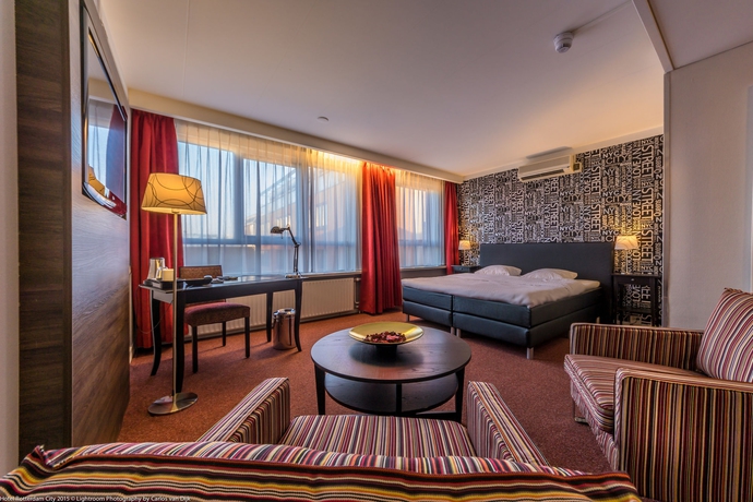 Imagen de la habitación del Hotel A&O Rotterdam City. Foto 12