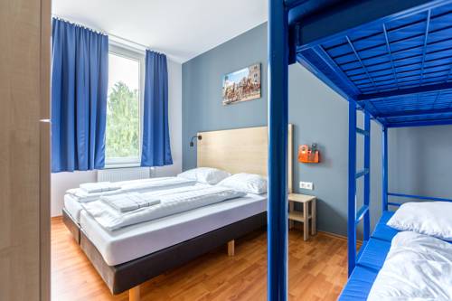 Imagen de la habitación del Hotel A&O Salzburg Hauptbahnhof. Foto 9