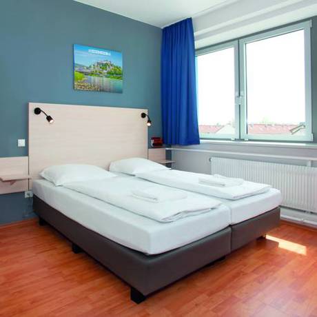 Imagen de la habitación del Hotel A&O Salzburg Hauptbahnhof. Foto 12