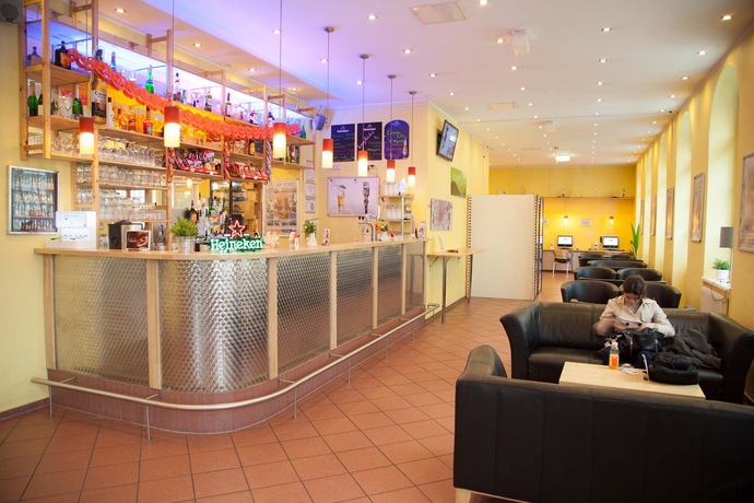 Imagen del bar/restaurante del Hotel A&o Wien Stadthalle. Foto 7