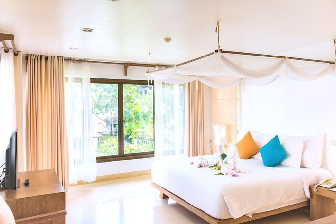 Imagen de la habitación del Hotel Aana Resort and Spa. Foto 6