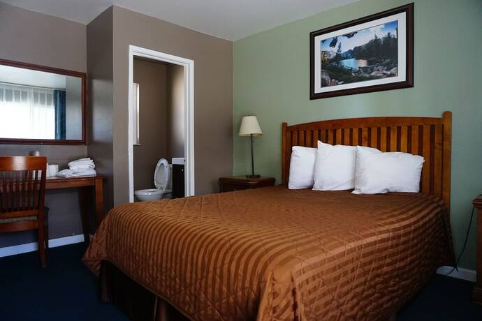 Imagen de la habitación del Hotel AandA Lake Tahoe Inn. Foto 18