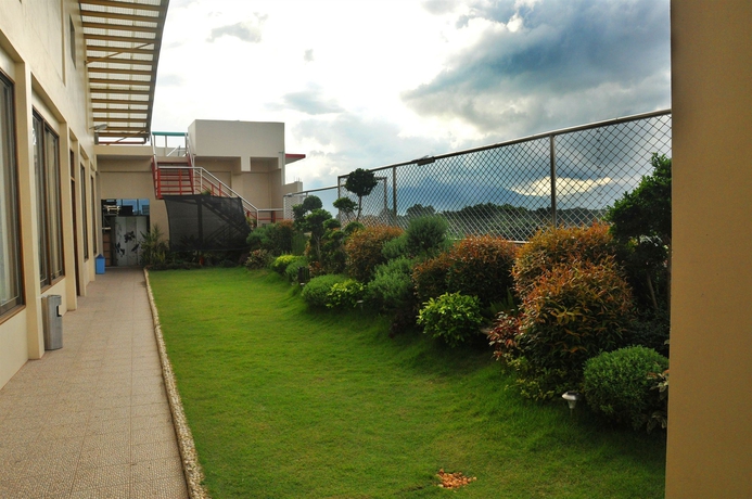 Imagen de los exteriores del Hotel Aanda Plaza. Foto 13