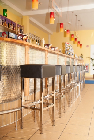 Imagen del bar/restaurante del Hotel Aando Aachen Hauptbahnhof. Foto 3