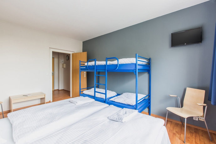 Imagen de la habitación del Hotel Aando Berlin Kolumbus. Foto 10