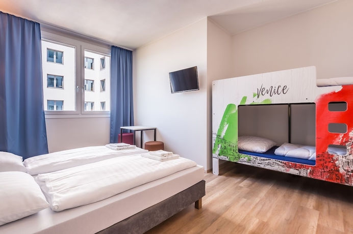 Imagen de la habitación del Hotel Aando Hostel Venezia Mestre. Foto 3