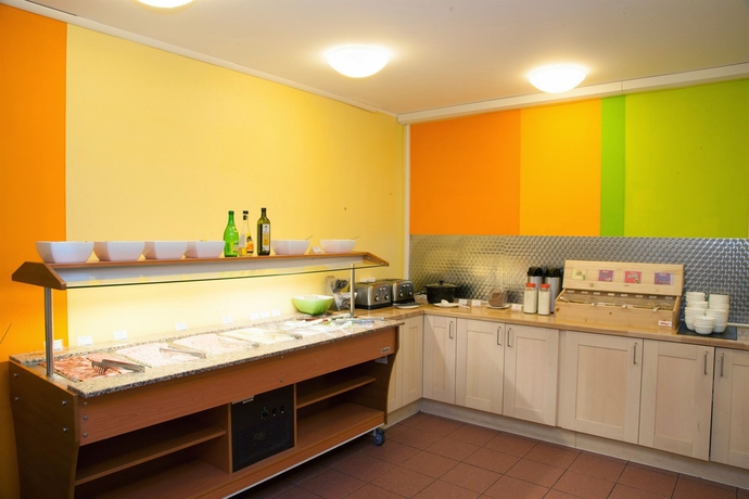 Imagen del bar/restaurante del Hotel Aando Köln Neumarkt. Foto 7