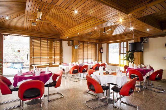 Imagen del bar/restaurante del Hotel Aangan Regency. Foto 5