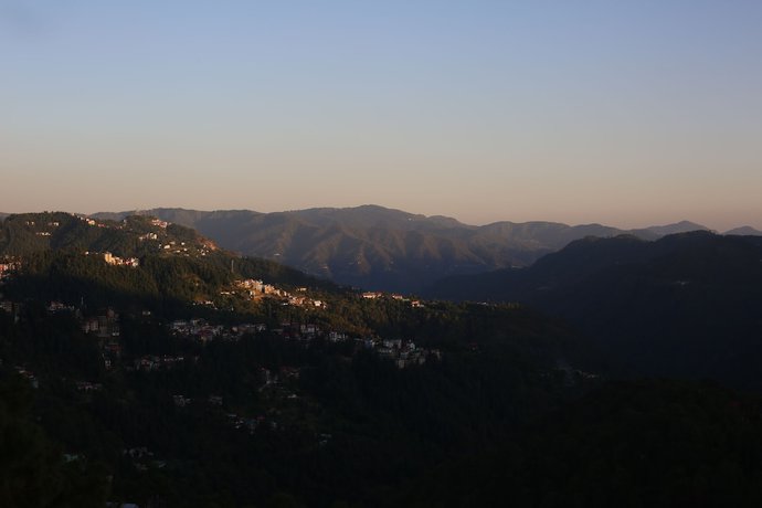 Imagen de los exteriores del Hotel Aangan Regency. Foto 15