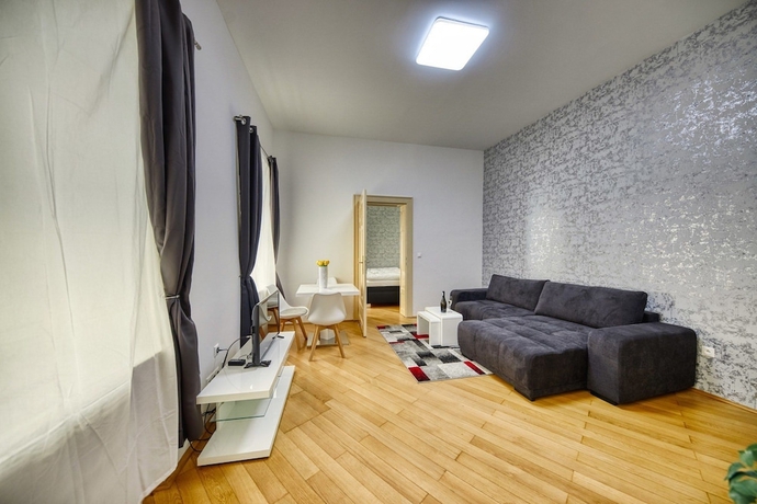 Imagen de la habitación del Hotel Aapartamentoos. Foto 5