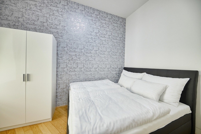 Imagen de la habitación del Hotel Aapartamentoos. Foto 6