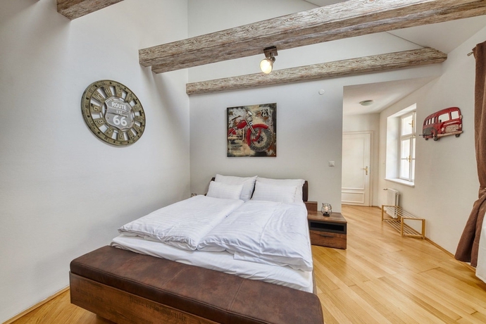 Imagen de la habitación del Hotel Aapartamentoos. Foto 16