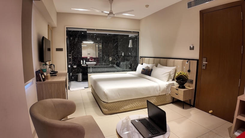 Imagen de la habitación del Hotel Aarambh By The Sky Imperial Indore, Indore. Foto 14