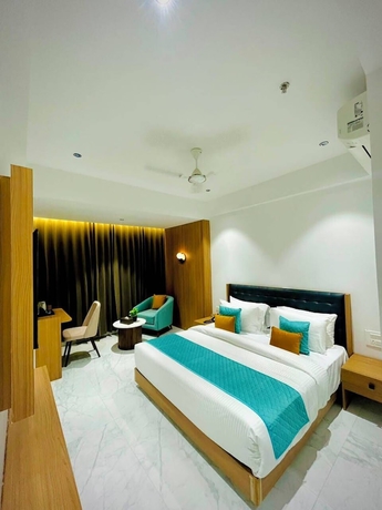 Imagen de la habitación del Hotel Aarambh by The Sky Imperial Jamnagar. Foto 9