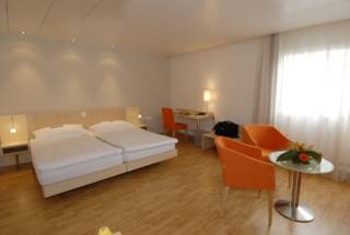Imagen de los interiores del Hotel Aarauerhof Swiss Quality. Foto 8