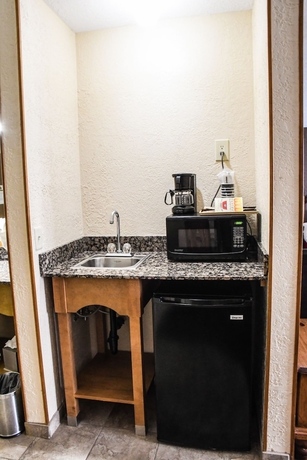 Imagen de la habitación del Hotel Aarchway Inn. Foto 3