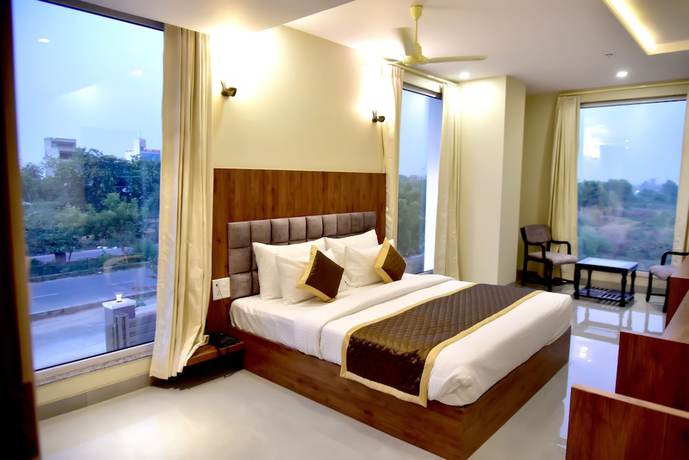 Imagen de la habitación del Hotel Aarna. Foto 8