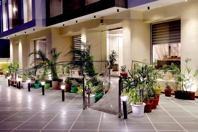 Imagen de los interiores del Hotel Aarna. Foto 17