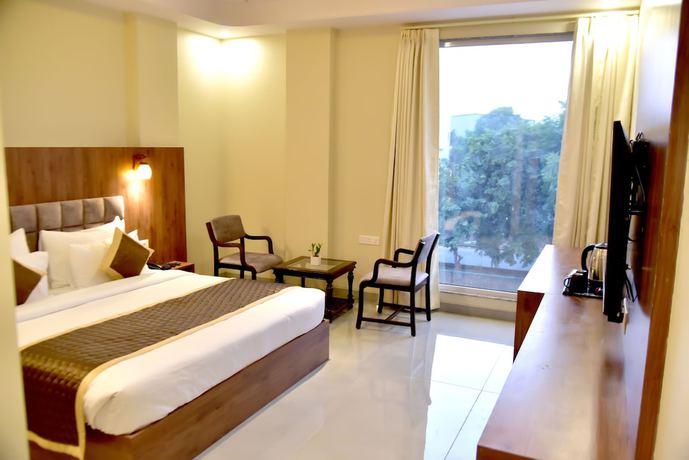 Imagen de la habitación del Hotel Aarna. Foto 15