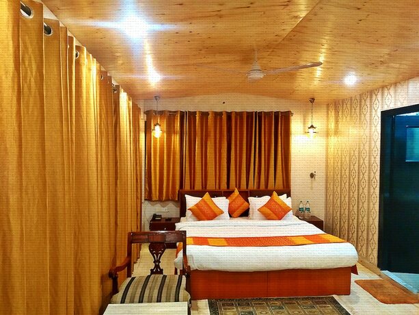 Imagen general del Hotel Aaroham By Aamod Dharamshala. Foto 14