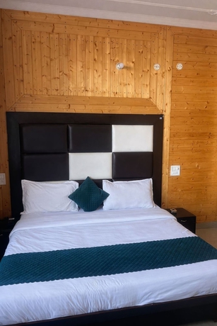 Imagen de la habitación del Hotel Aaroham Retreat. Foto 12