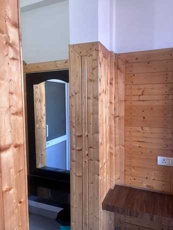 Imagen de la habitación del Hotel Aaroham Retreat. Foto 13