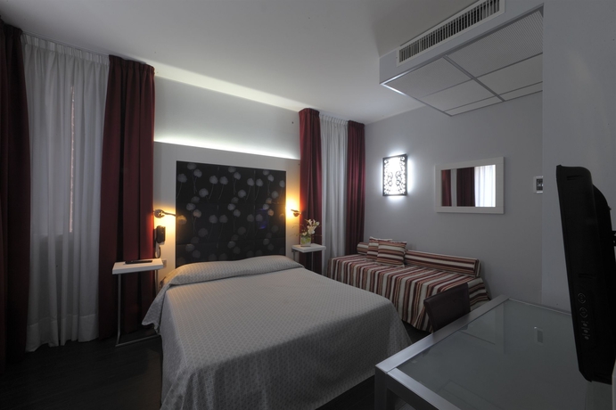 Imagen de la habitación del Hotel Aaron, Mestre. Foto 5