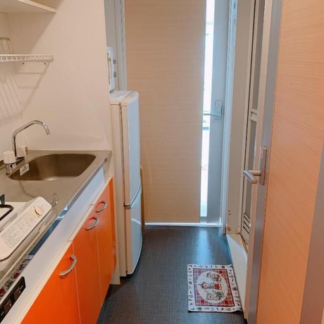 Imagen de la habitación del Hotel Aaron Tsuten East. Foto 5