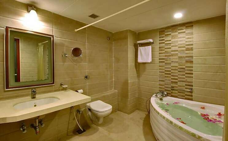 Imagen general del Hotel Aarya Grand Hotels and Resorts. Foto 6