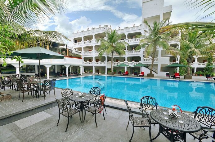 Imagen general del Hotel Aarya Grand Hotels and Resorts. Foto 8