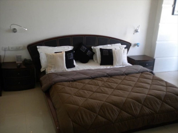 Imagen general del Hotel Aarya Grand Hotels and Resorts. Foto 12