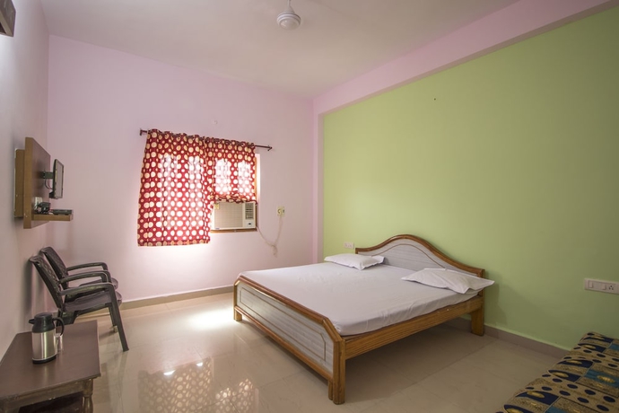 Imagen de la habitación del Hotel Aashirwad Guest House. Foto 8