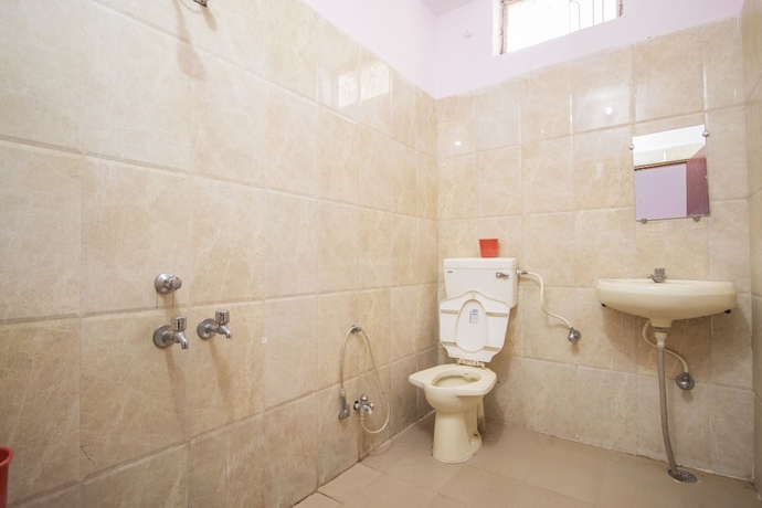 Imagen de la habitación del Hotel Aashirwad Guest House. Foto 12