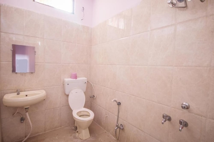 Imagen de la habitación del Hotel Aashirwad Guest House. Foto 13