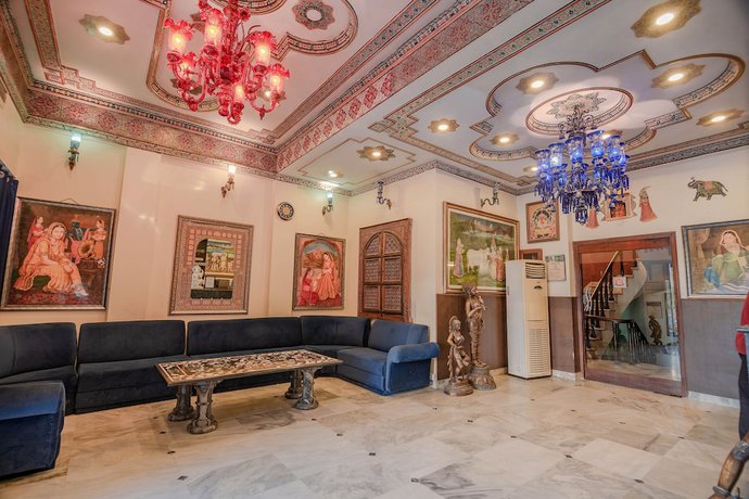 Imagen de los interiores del Hotel Aashish. Foto 19
