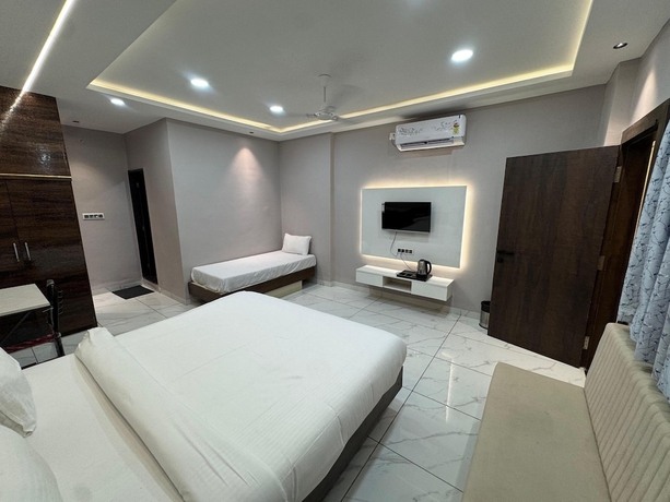 Imagen de la habitación del Hotel Aashiyana, Sanwer. Foto 2