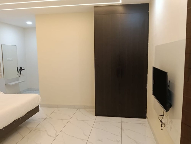Imagen de la habitación del Hotel Aashiyana, Sanwer. Foto 6