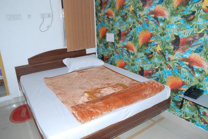 Imagen de la habitación del Hotel Aashiyana and Restaurant. Foto 12